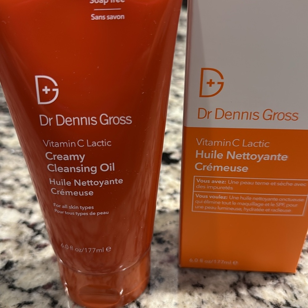 Dr. Dennis Vitamin C Creamy Cleansing Oil New in Box SEALED! - Picture 7 of 11